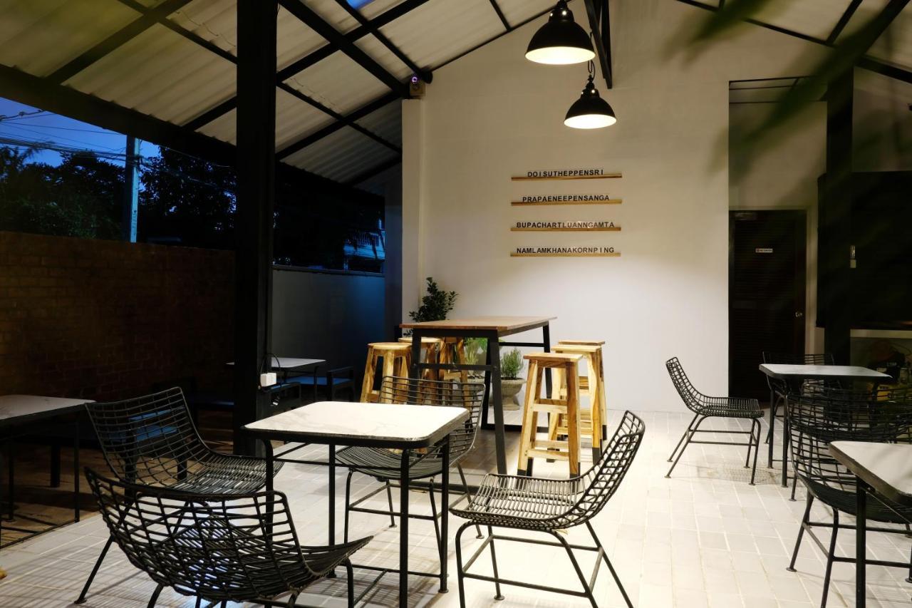 Udee Cozy Bed & Breakfast Chiang Mai Exterior photo